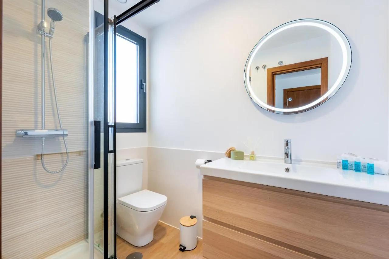 Wintowinrentals Great Penthouse Newly Built Малага